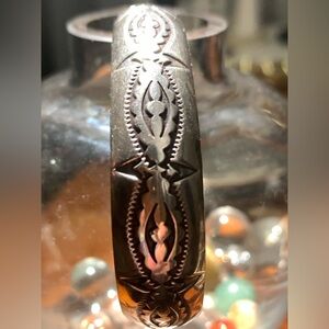 Vintage Unisex Navajo Sterling Cuff Bracelet Signed 16.34 grams